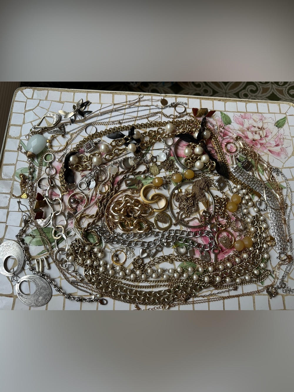 Crafting Junk Jewelry Lot